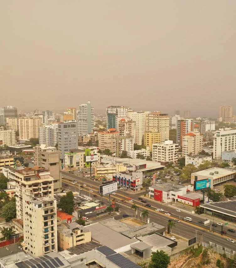 INDOMET: Polvo sahariano y calor extremo dominarán este jueves en el país