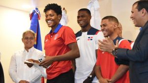 Gobierno entrega millonarios incentivos a Marileidy, Alcántara y Pinales, por sus medallas en los Juegos Olímpicos