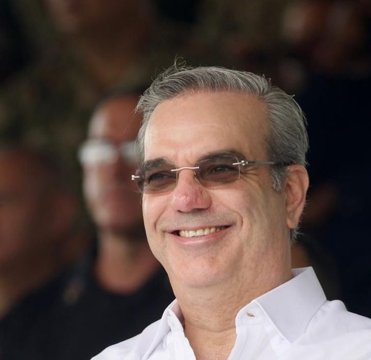 Presidente Abinader hará primera prueba del Monorriel de Santiago