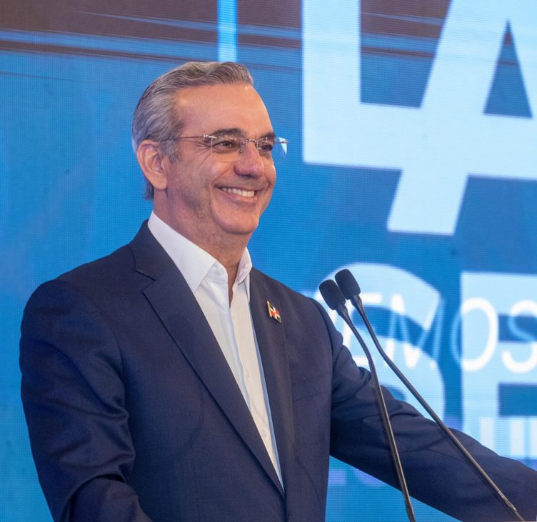 Zonas francas consolidan su importancia como motor de empleo en la gestión del presidente Luis Abinader