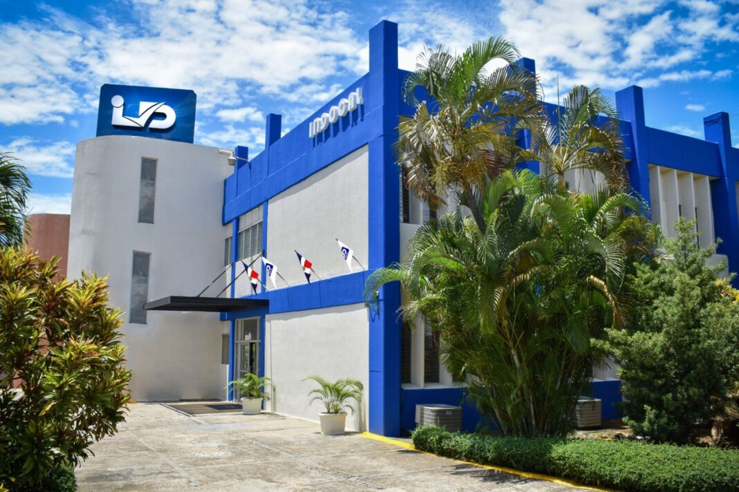 Indocal premia el compromiso de instituciones y profesionales que han impulsado la mejora de la calidad en la República Dominicana, reconociendo buenas prácticas y avances técnicos.