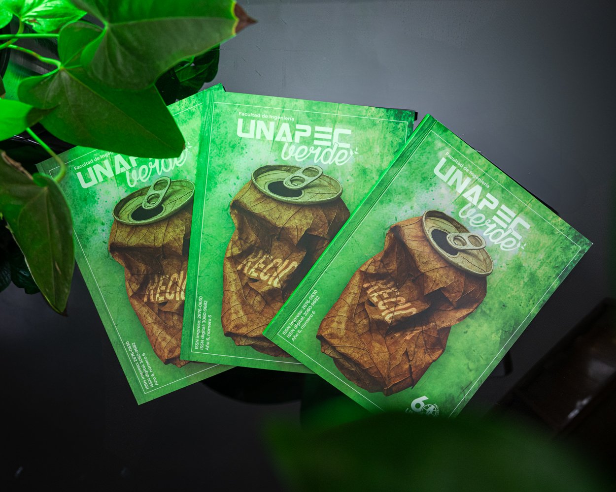 revista UNAPEC Verde