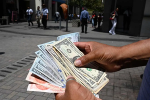 Las remesas enviadas desde el exterior hacia Guatemala aumentaron un 19.8 % entre enero y septiembre de 2025, consolidándose como uno de los pilares más importantes para los hogares y para la estabilidad económica del país.