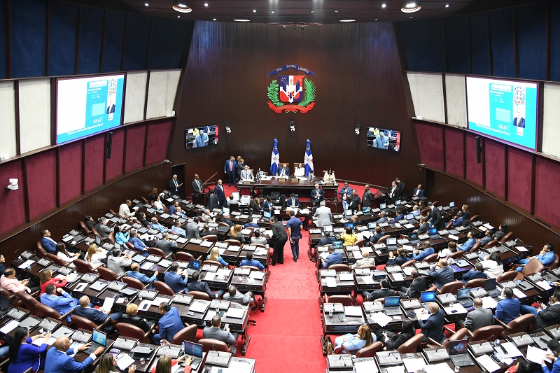 Diputados solicitan más tiempo para estudiar las reformas propuestas al Código Procesal Penal y evitar decisiones apresuradas en un tema clave para la justicia.