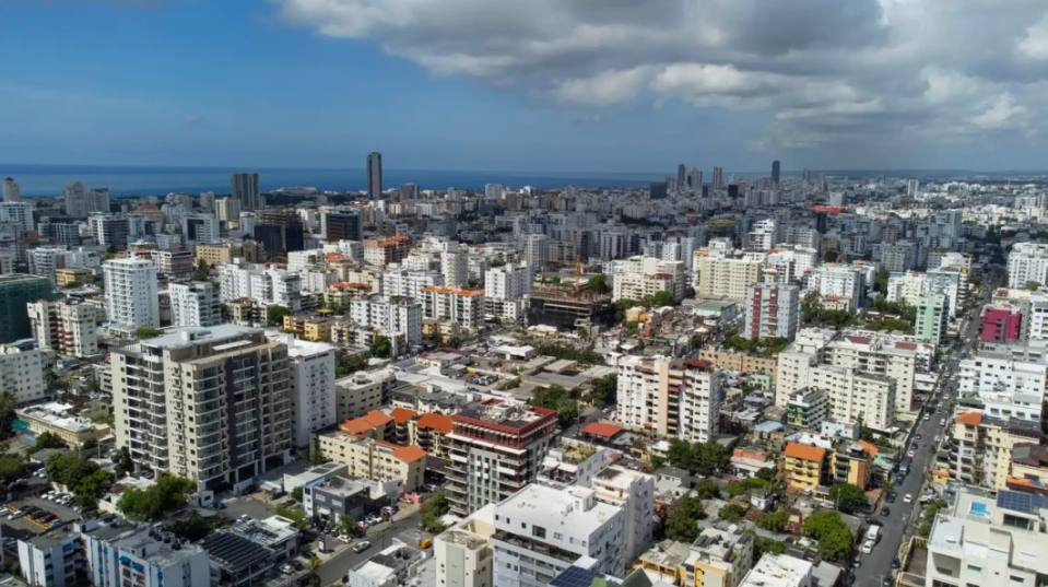 Proyección de crecimiento para 2026 baja y enciende alertas económicas