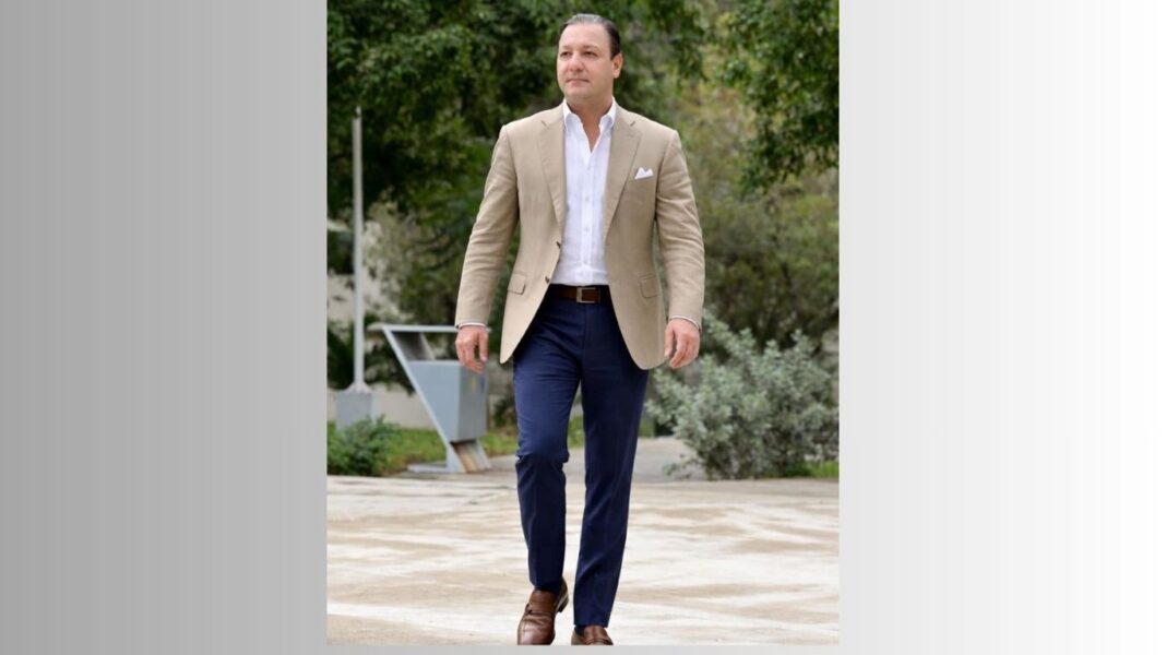 Abel Martínez rechaza señalamientos y fija posición pública