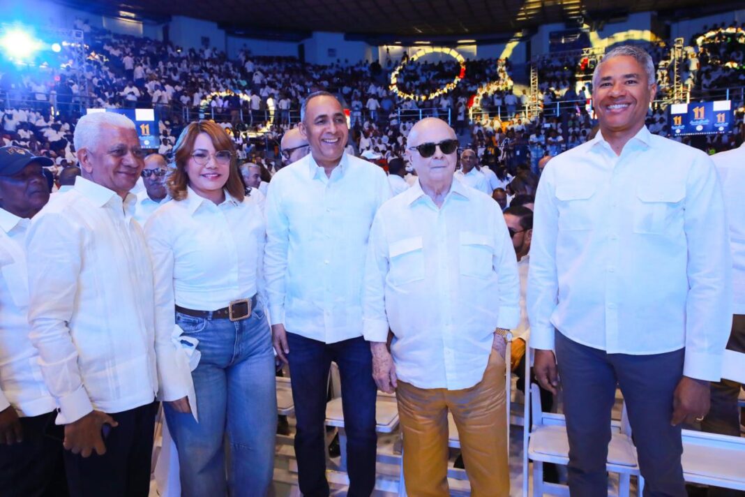 Hipólito Mejía resalta estabilidad y llama a la sensatez nacional