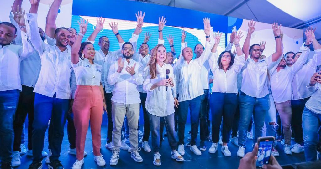 El 44.7 % simpatiza con el PRM, según encuesta