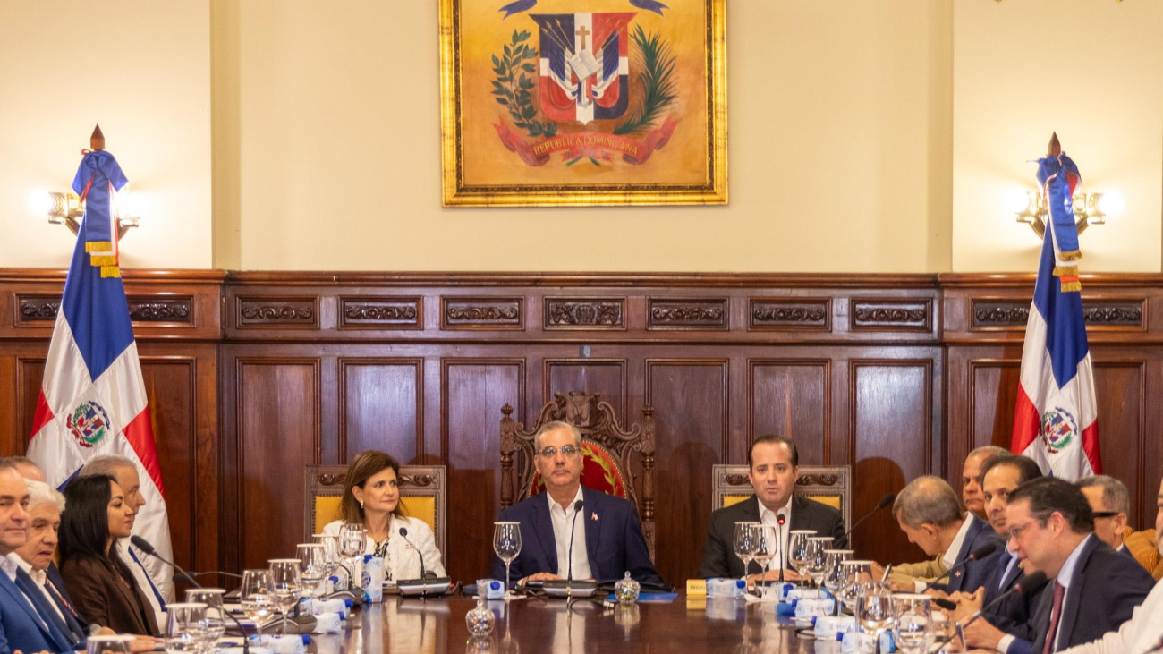 Gobierno y sector productivo pasan balance a avances de Meta RD 2036