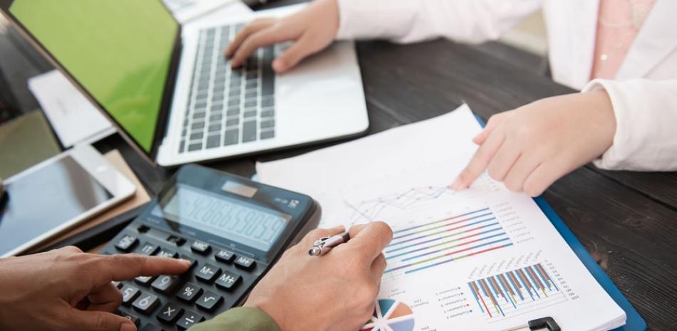 Presentan proyecto para eliminar impuestos y dinamizar la economía