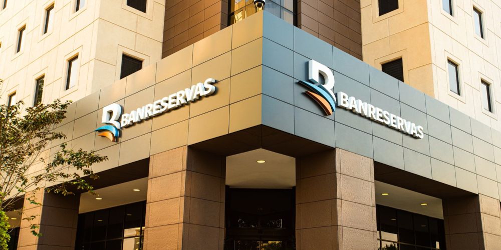 Copia-de-Post-de-Instagram-Feliz-Cumpleanos-Sencillo-Minimalista-Azul-1000-x-500-px-1000-x-500-px-32