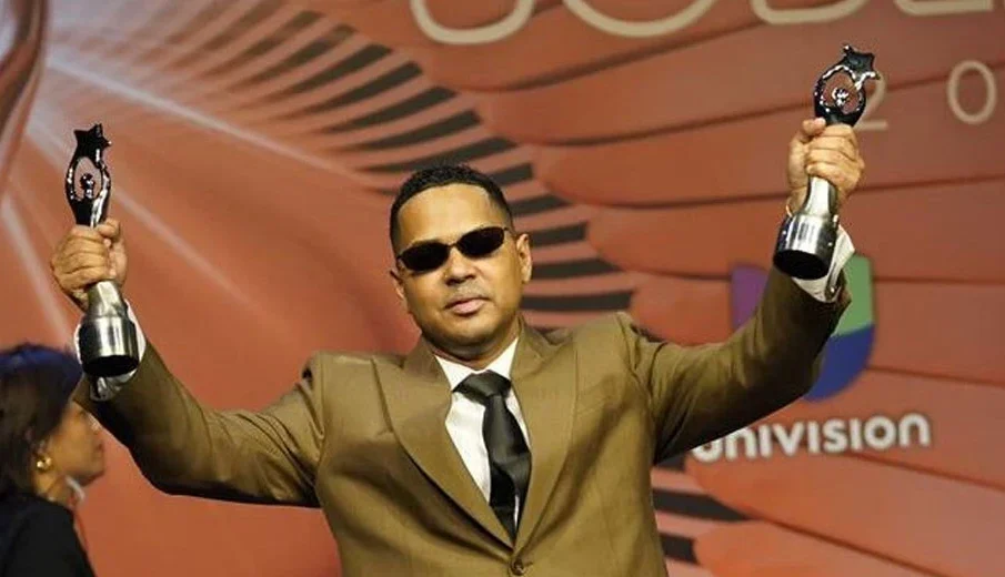 Rodolfo Santos plantea que Acroarte debe ceder producción de Premios Soberano a Santiago Matías