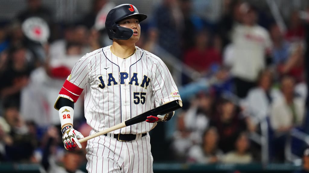 Japón reacciona con grand slam de Murakami y termina invicto en la fase de grupos