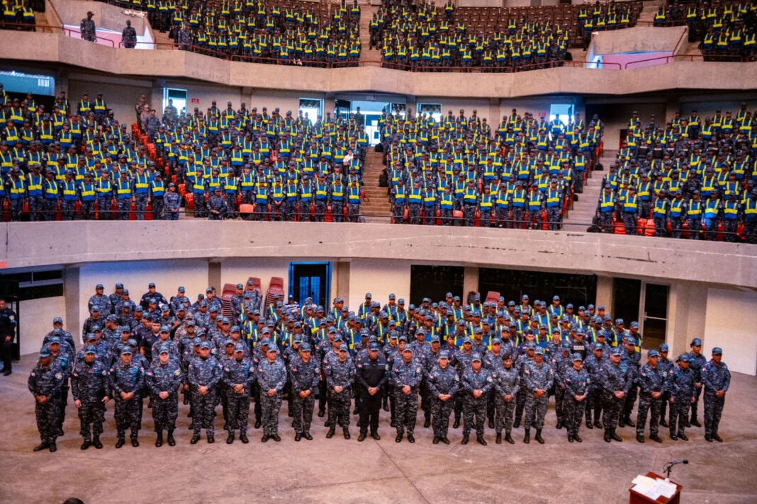 PN inicia distribución de agentes para reforzar seguridad en todo el país