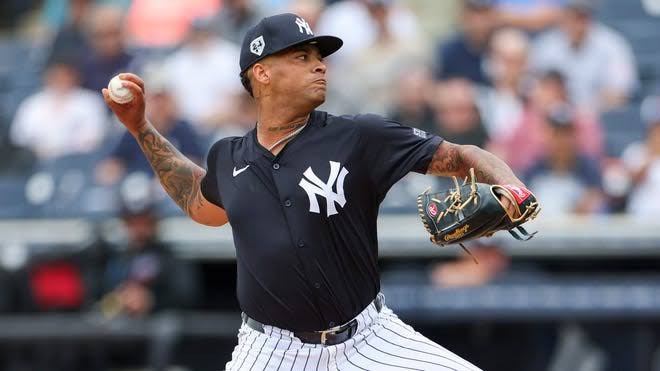 Yankees envían a Luis Gil a Triple-A tras complicada salida ante Astros